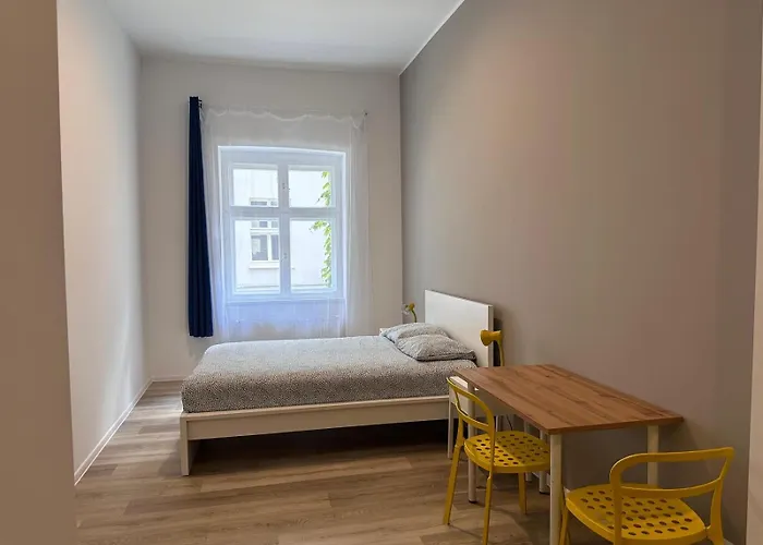 Apolla 12 Appart hôtel *