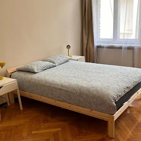 Aparthotel Apolla 12 *