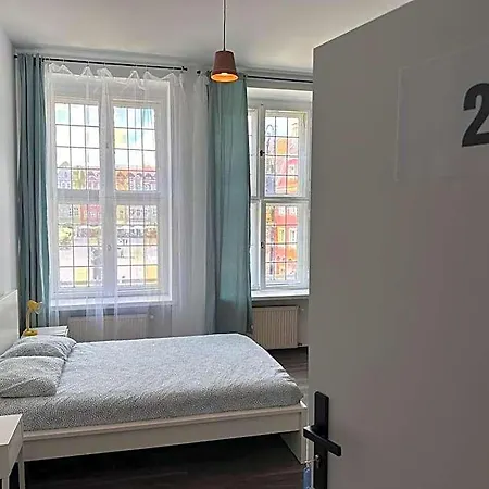Apolla 12 Aparthotel *