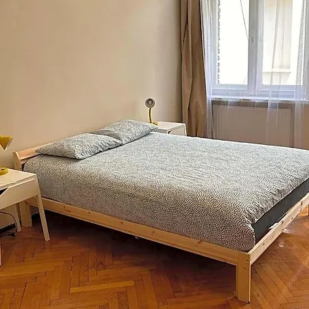 Appart hôtel Apolla 12