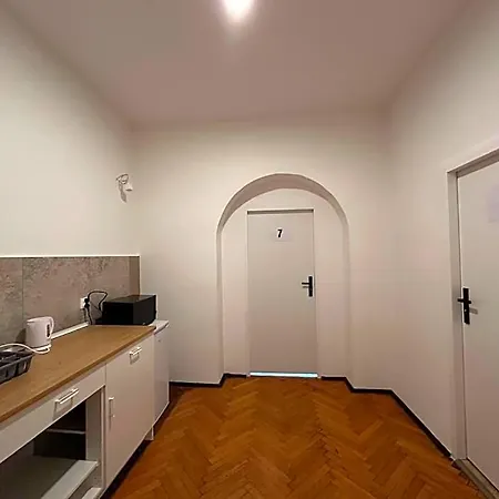 Aparthotel Apolla 12 *